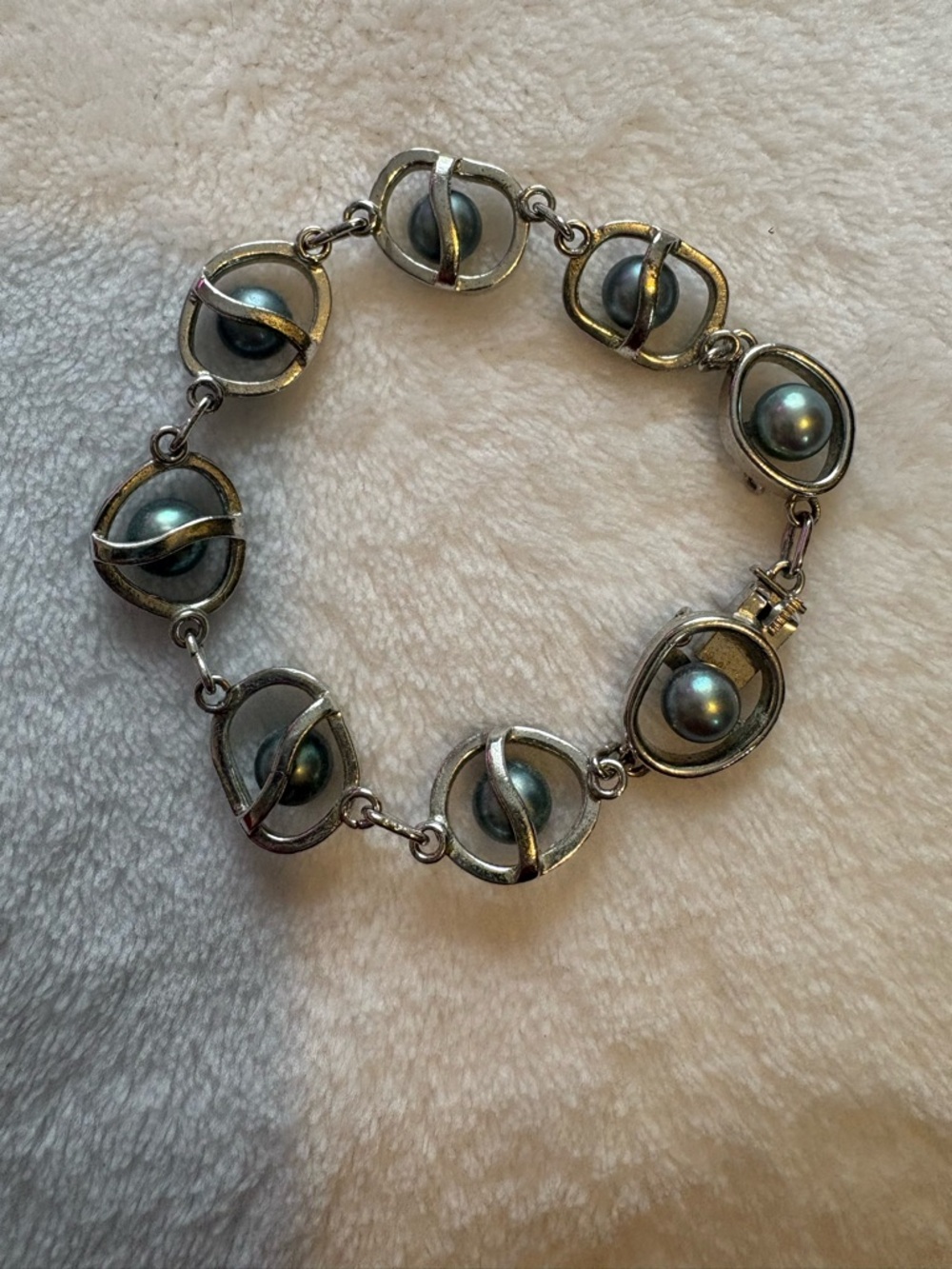 Sterling Silver Bracelet Tibetan-Style Pearl in Orbit Enclosure